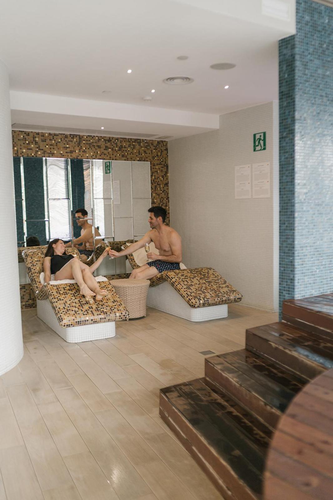 Boutique Hotel Elke Spa Superior Сан-Фелиу-де-Гишольс Экстерьер фото