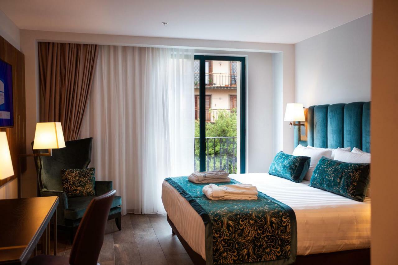 Boutique Hotel Elke Spa Superior Сан-Фелиу-де-Гишольс Экстерьер фото